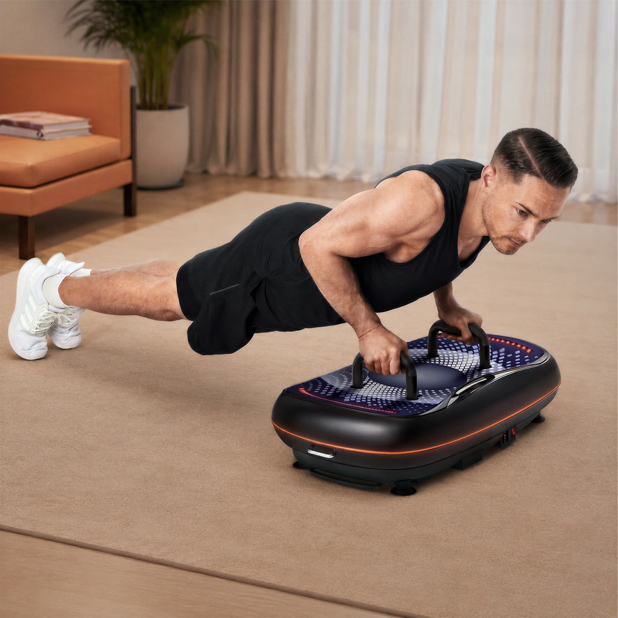 Mann macht Liegestütze mit Griffen auf der VP500 Vibrationsplatte im Wohnzimmer