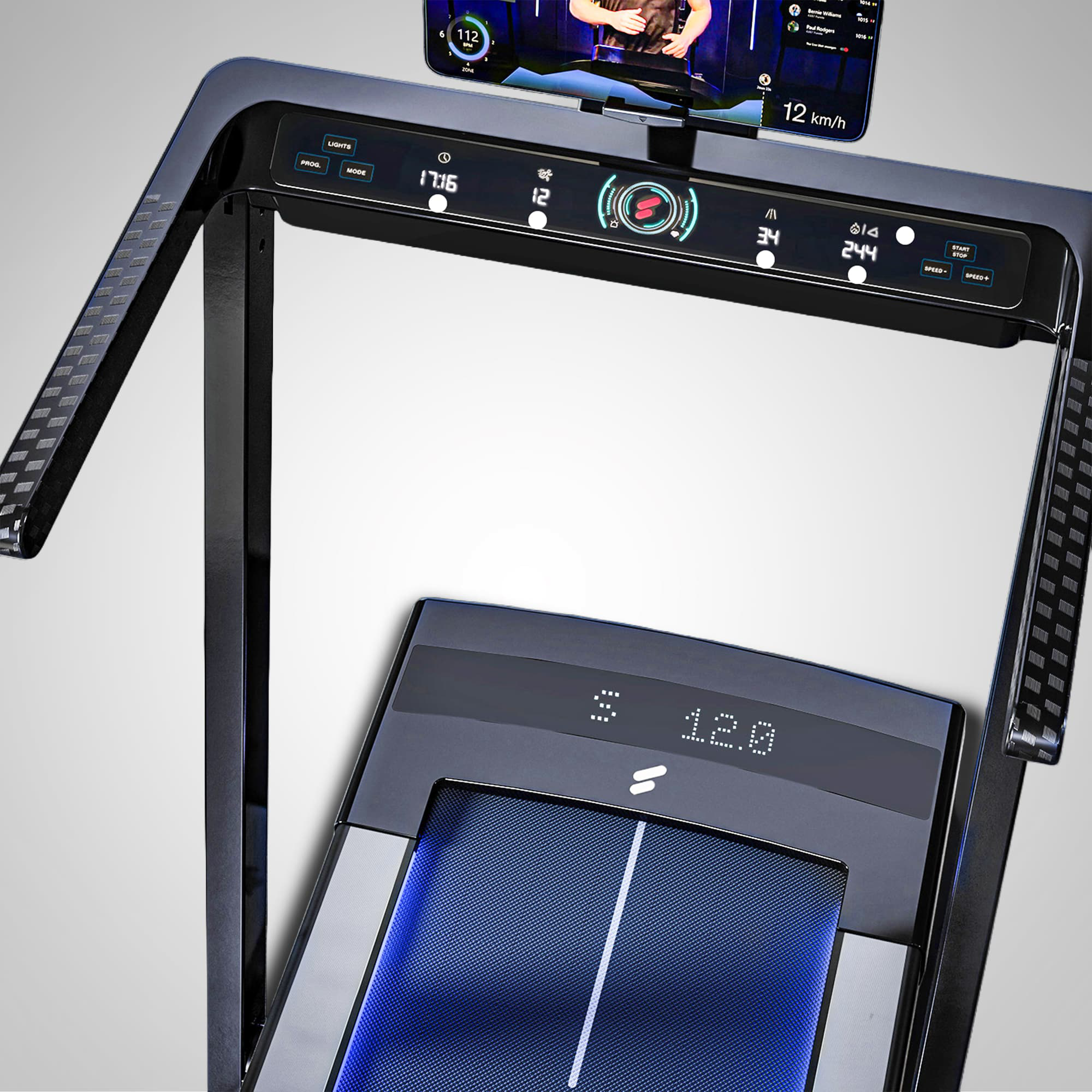 Nahaufnahme der Konsole des sTread Fold Pro mit Touch-Tasten und zweitem Display am Laufband